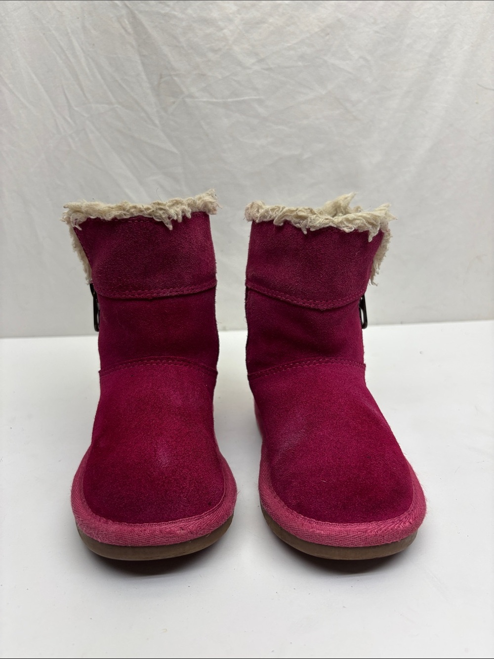 Koolaburra by Ugg Fuchsia Suede Winter Booties, SZ 8 toddler girl, box 73